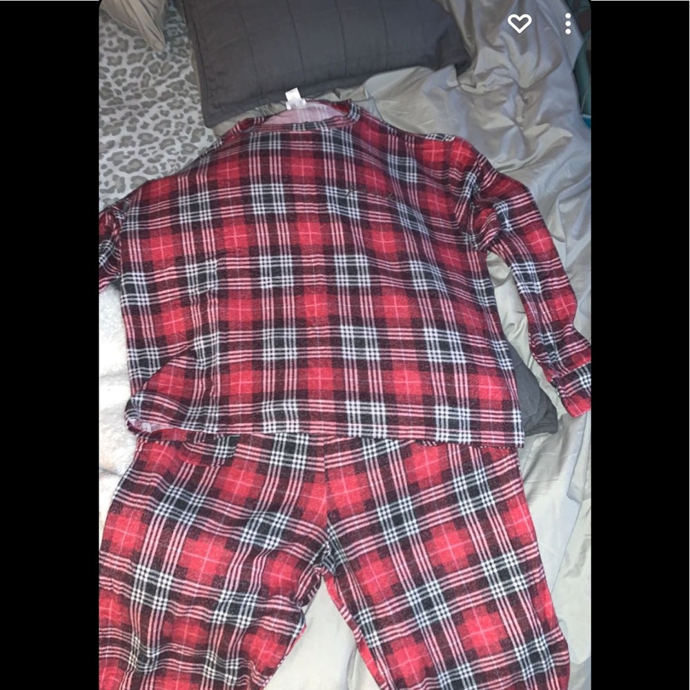Victoria’s Secret pink pajama set Christmas